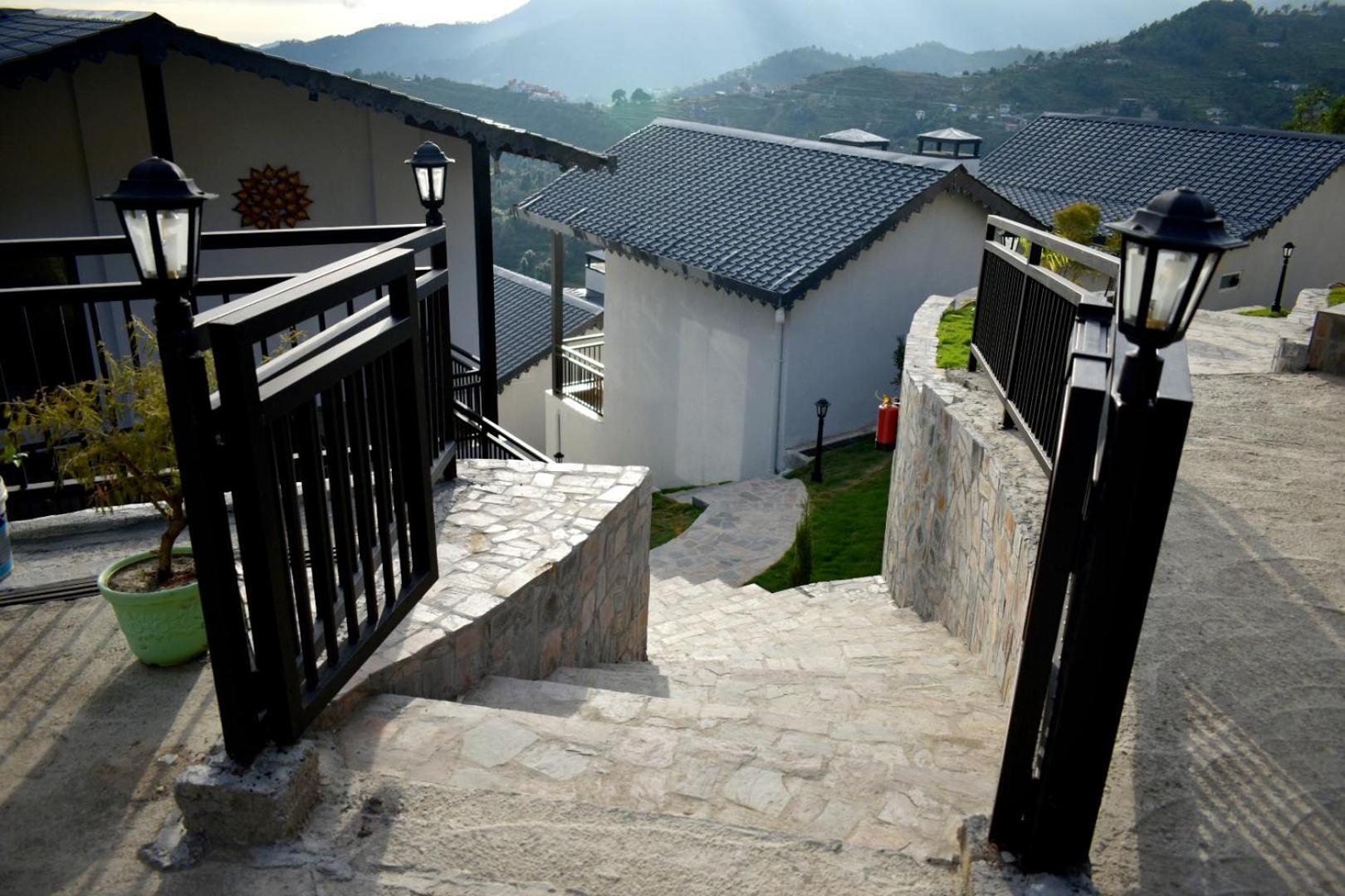 Rega Manivedya The Jungle Trail Resort Mukteshwar Zewnętrze zdjęcie